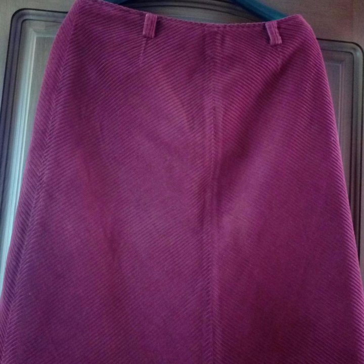 Юбки 4 штуки.