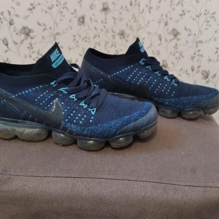 Кроссовки Nike vapormax