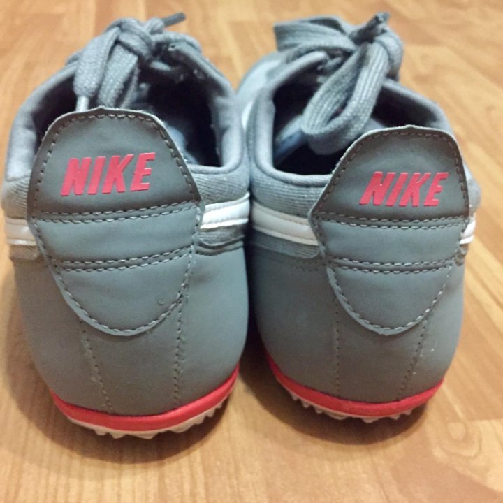 Новые женские кроссовки Nike, original, р.38