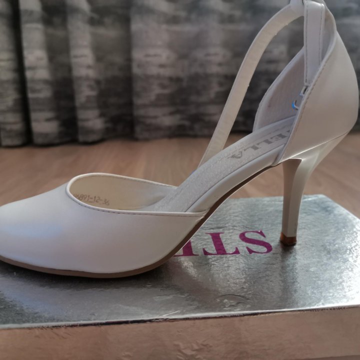 Туфли (свадебные)