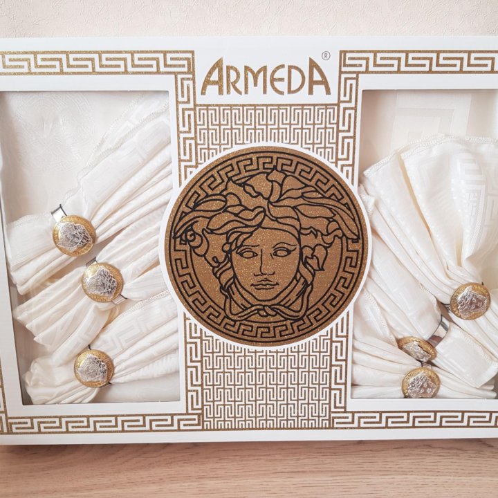 Скатерть Armeda