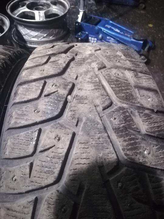 235/55 R17 Yokohama Ice Guard IG55