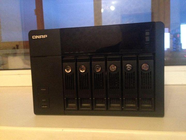 NAS qnap ts-659 pro+ (нас, Сетевое хранилище)