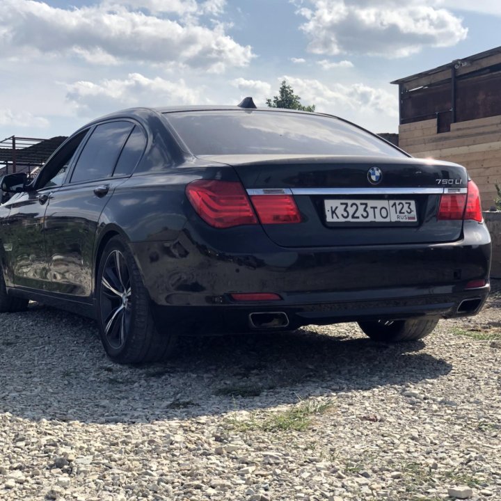 BMW 750 F02 Li 4.4 n63 Long Разбор