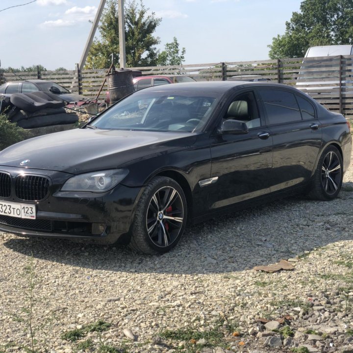 BMW 750 F02 Li 4.4 n63 Long Разбор