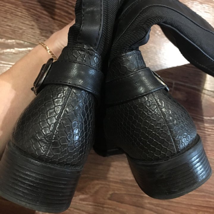 Демисезонные сапоги