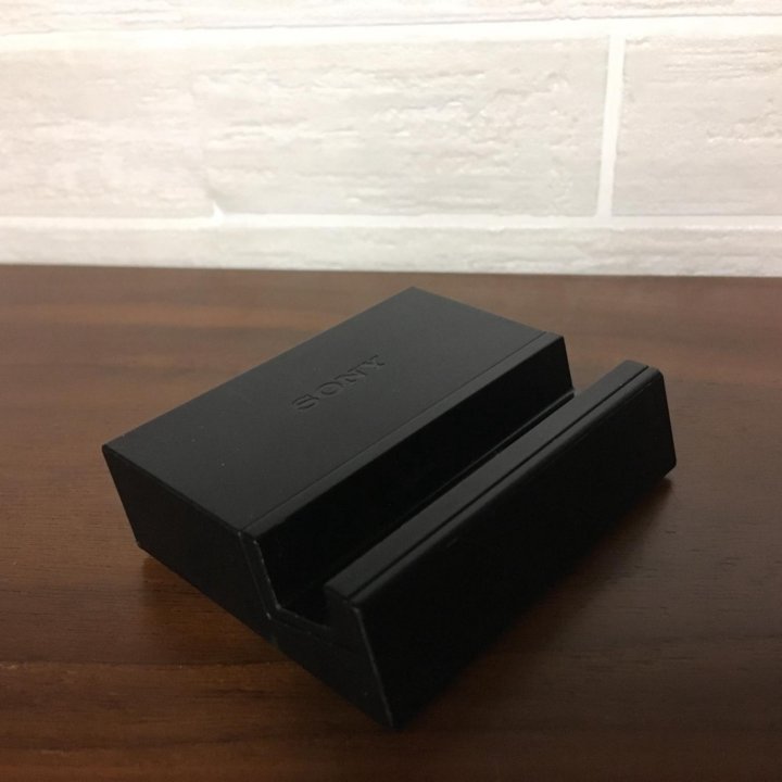 Док станция для Sony. Magnetic Charging Dock