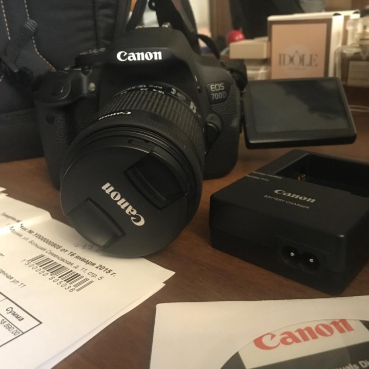 Canon 700D