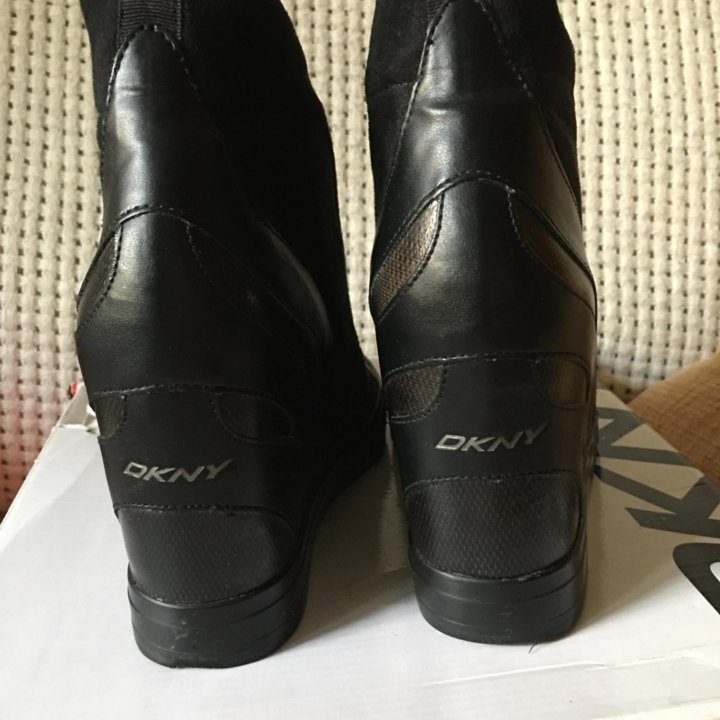 Ботильоны DKNY