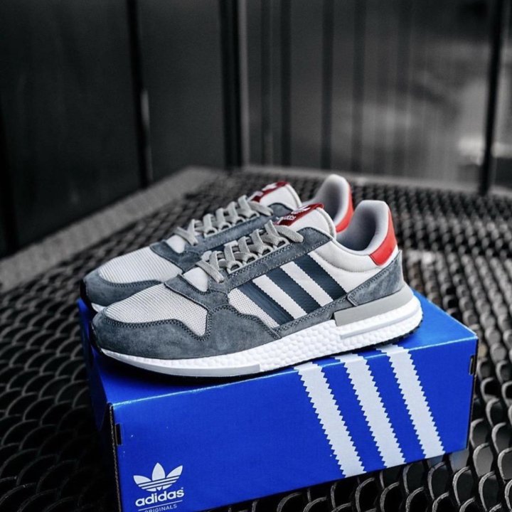  Кроссовки Adidas zx500