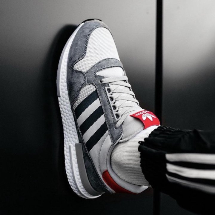  Кроссовки Adidas zx500