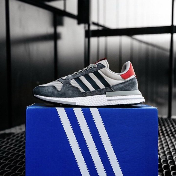  Кроссовки Adidas zx500