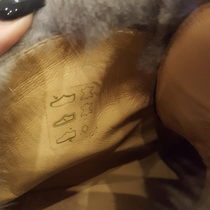 Ботинки Fabiani ( новые)