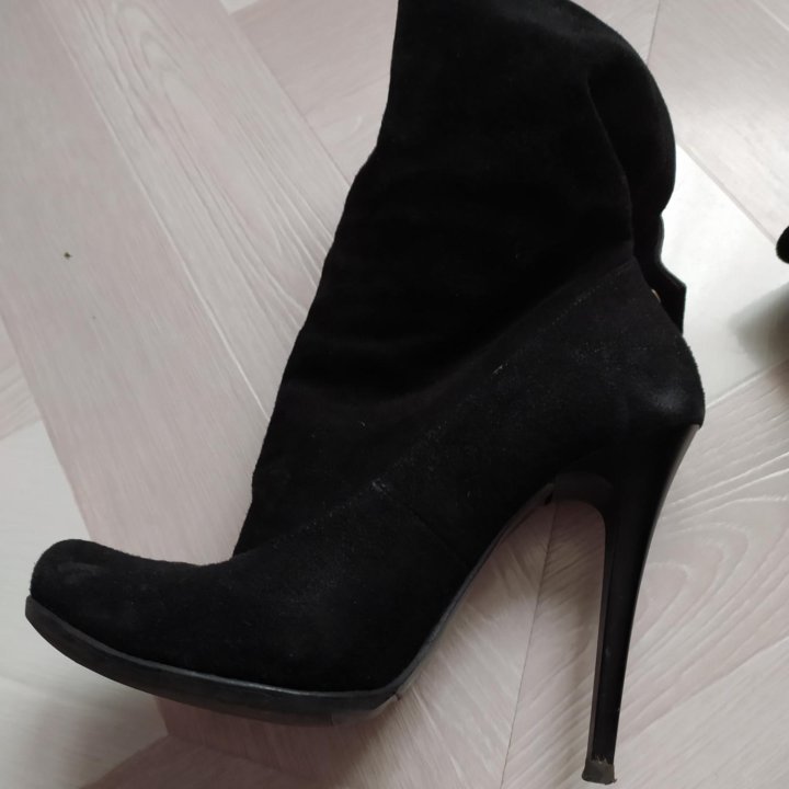 Ботильоны (р.35)