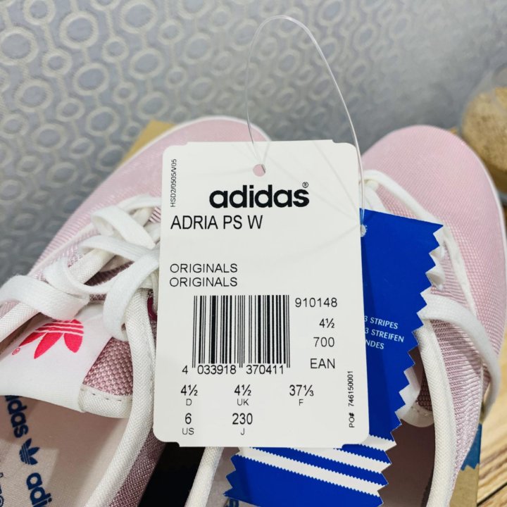 Новые кеды Adidas 36