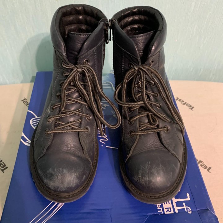 Продаю ботинки, р. 35