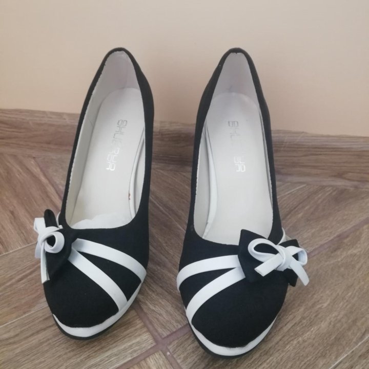 Туфли новые