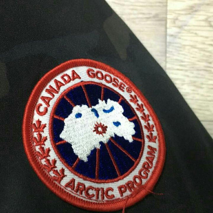 Куртка парка CANADA GOOSE