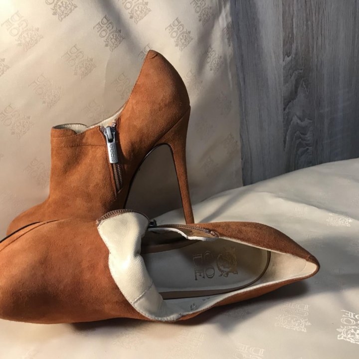 Ботильоны р37 .