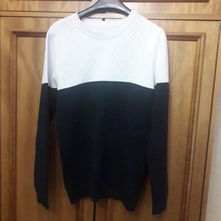 Свитер мужской