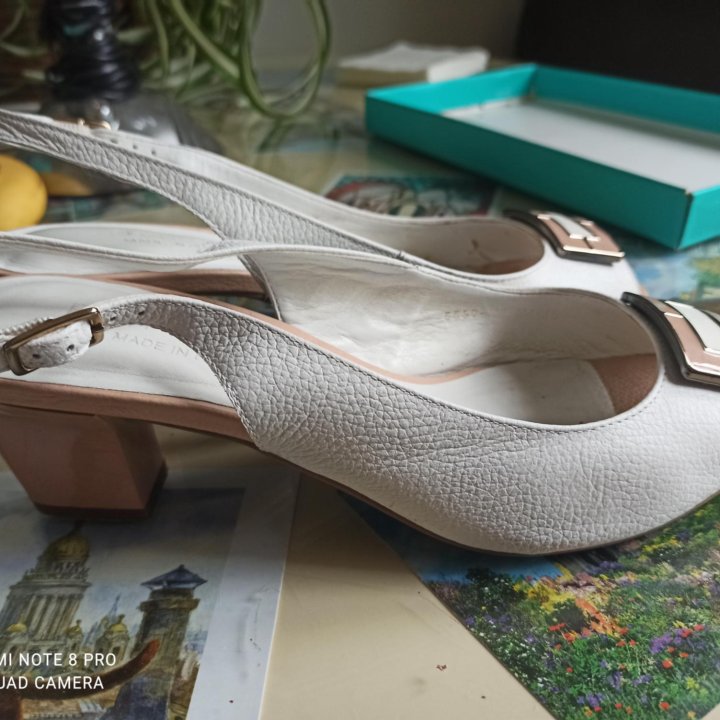 Летние туфли