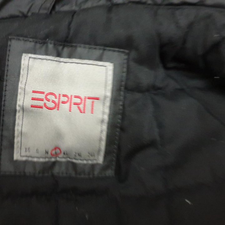 КУРТКА ESPRIT