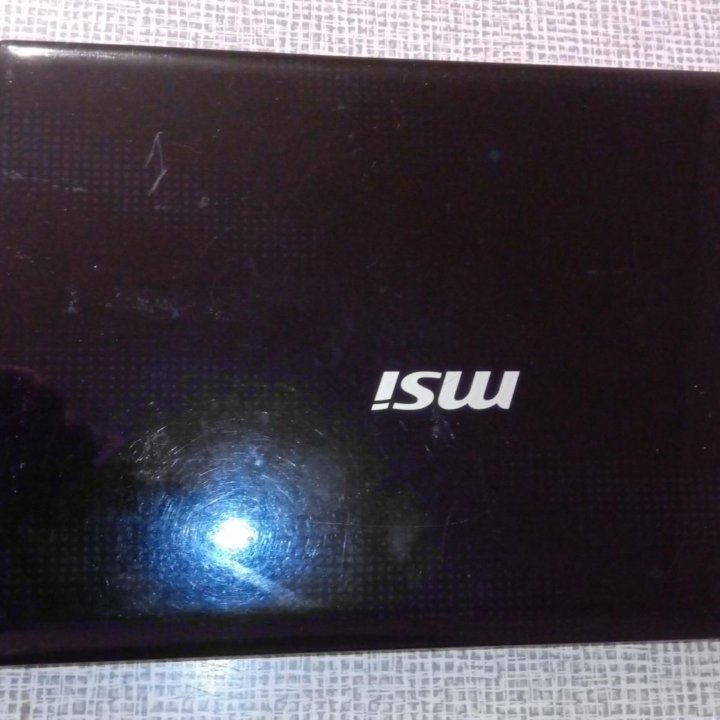 Ноутбук msi u270 +2гб памяти