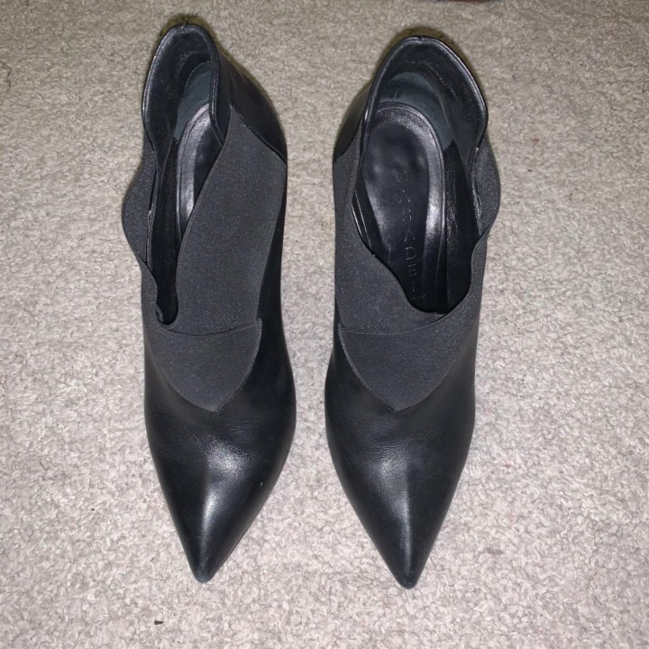 Ботильоны CASADEI