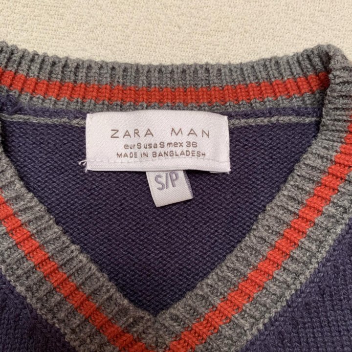 Жилет трикотажный Zara