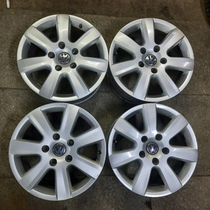 Литые диски Volkswagen (оригинал) R17 5x130 (№124)