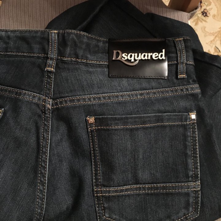 Джинсы DSQUARED 2