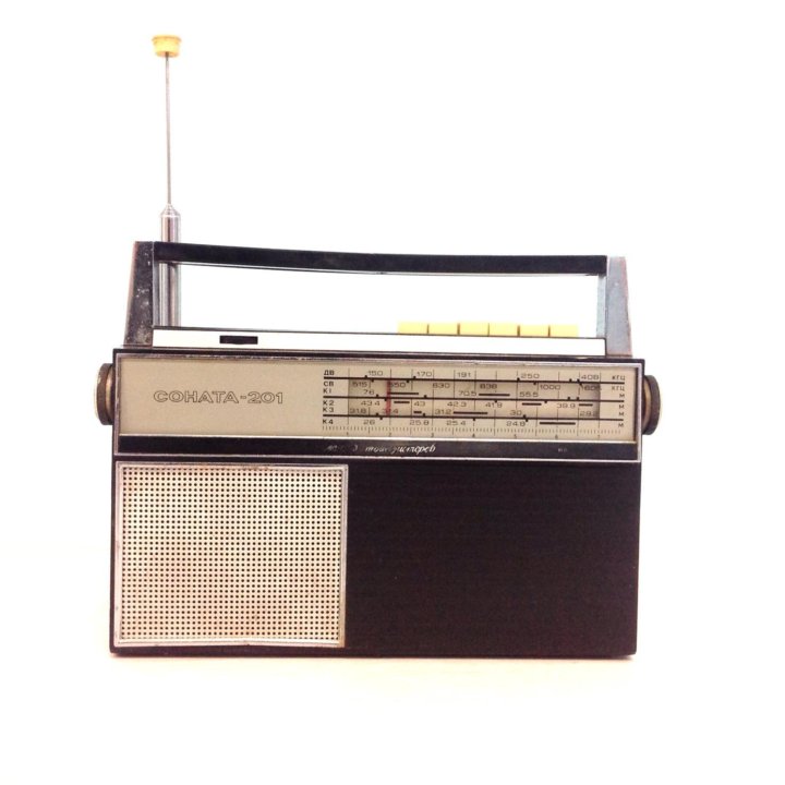 Радиоприёмник СОНАТА-201 1970 х