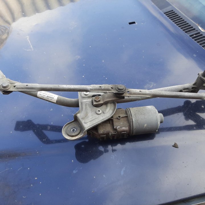 Трапеция стеклоочистителей Jaguar X-Type