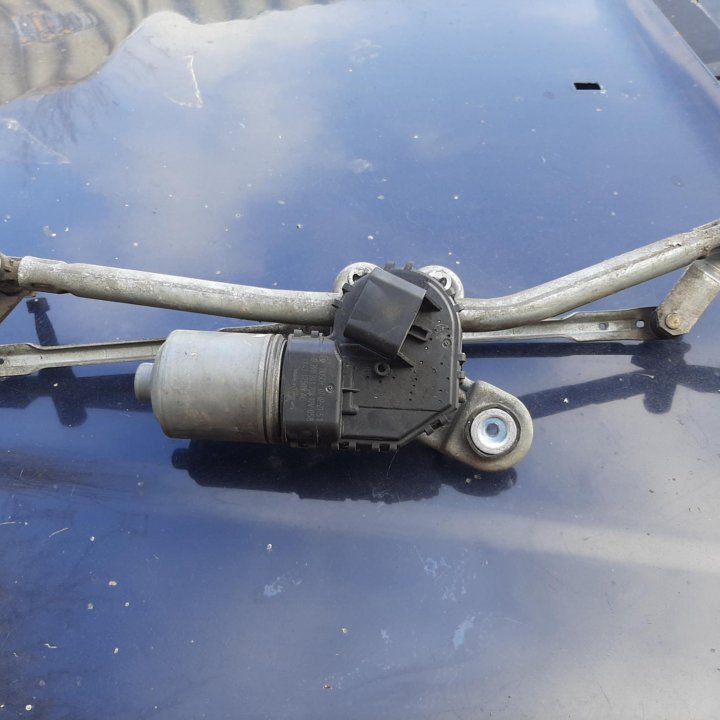 Трапеция стеклоочистителей Jaguar X-Type