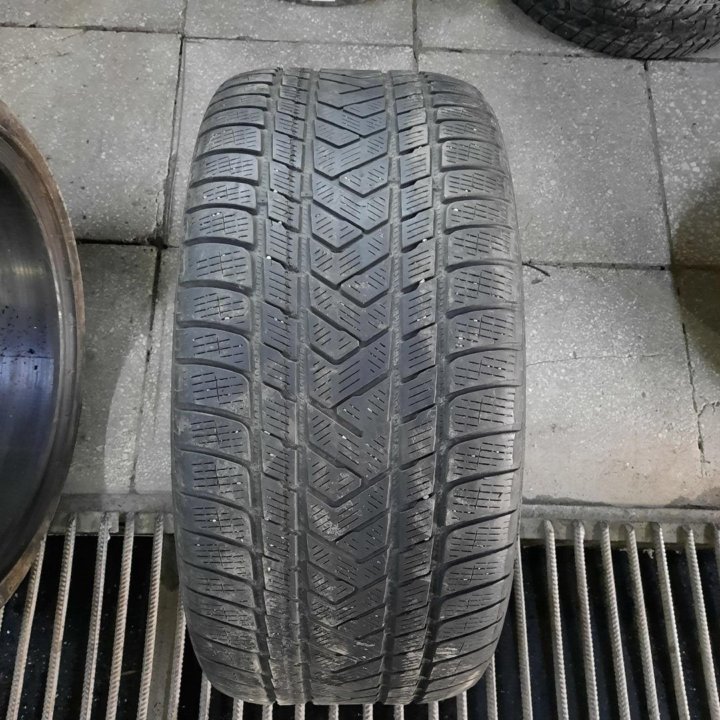 295/40R21 Pirelli Scorpion Winter, 1шт (№1480)