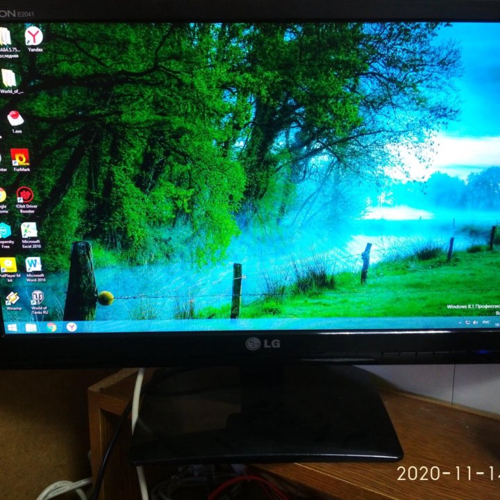 LG Flatron E2041T, benq G2020HD