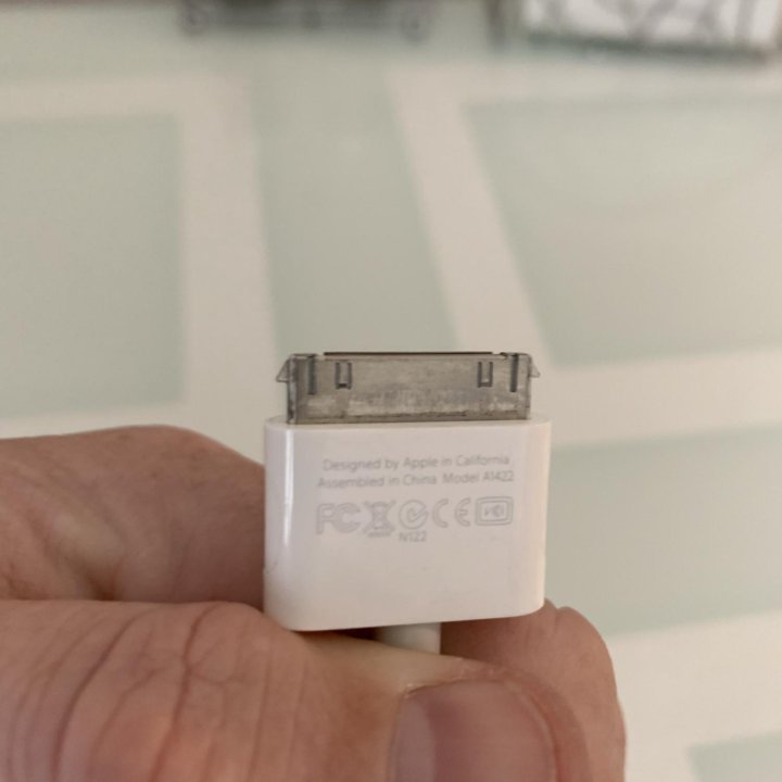 Переходник iPhone (3,4) 30-pin на HDMI. Оригинал.