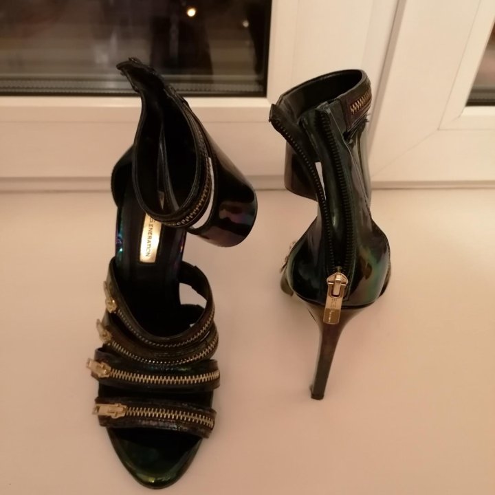 Чёрные туфли