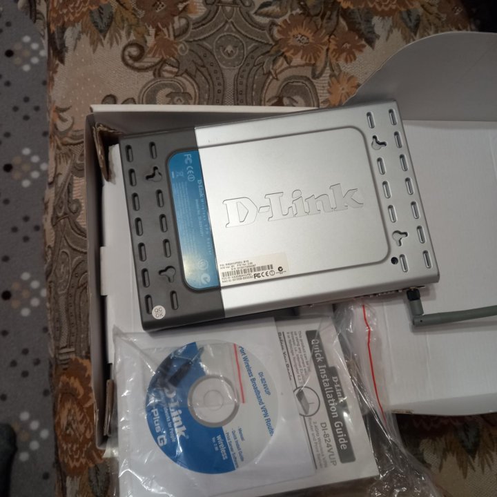 Роутер D-Link DI-824VUP+