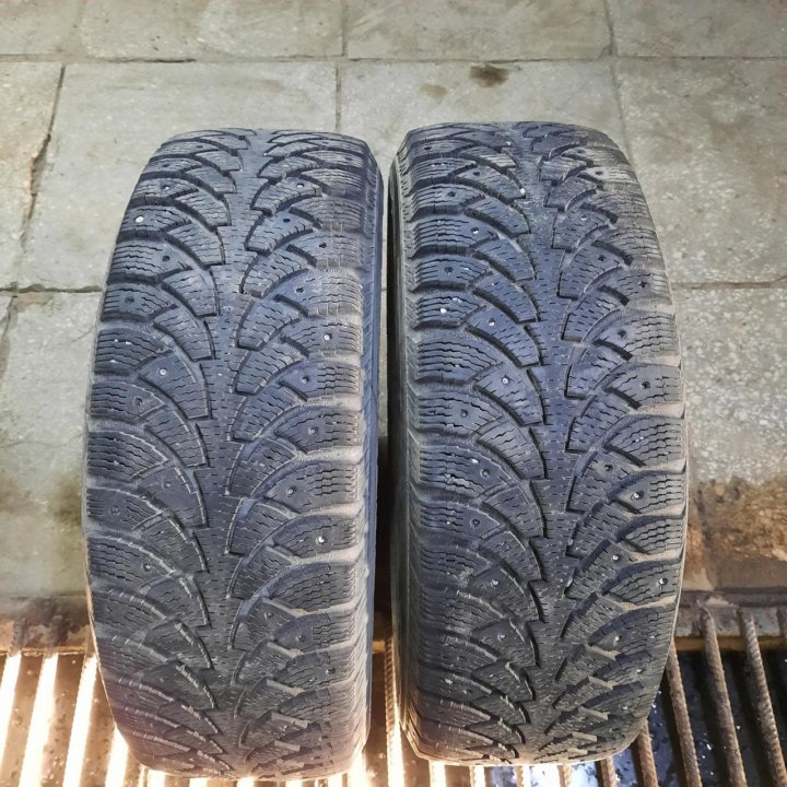 195/60R15 Nokian Hakkapeliitta 4, 2шт (№390)