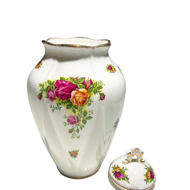 Royal Albert , ваза с крышкой. Old country roses