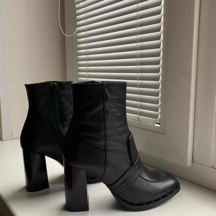 Ботильоны SATEG