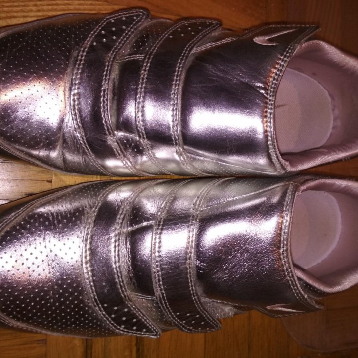 Кроссовки nike