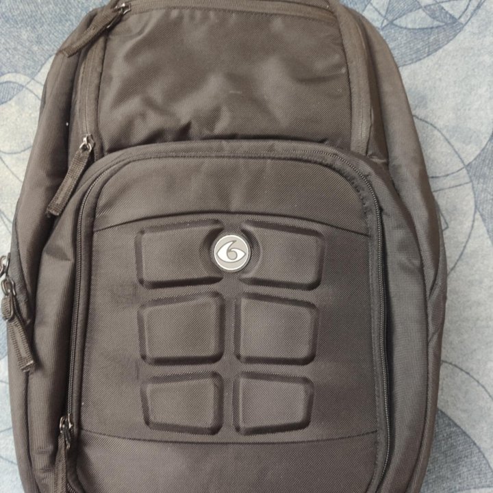 Рюкзак с отсеком для контейнеров 6pack bag