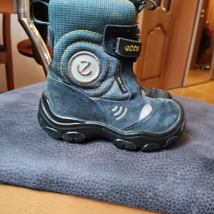 Сапоги Ecco 23