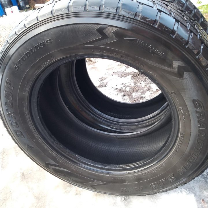 Зима R18 Dunlop Grandtrek SJ6