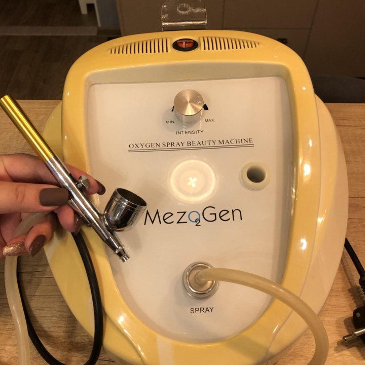 Mezogen-Oxygen Spray Beauty Machine