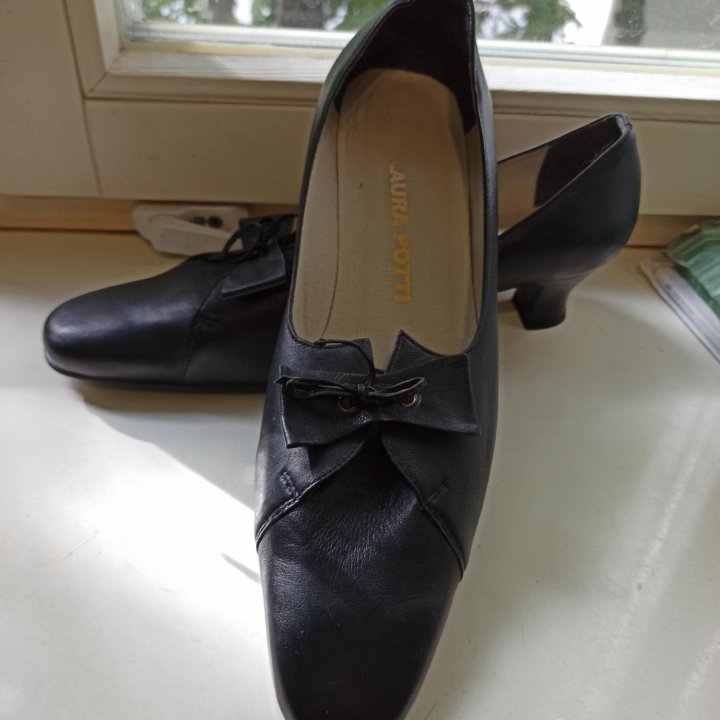 Туфли Laura Potti