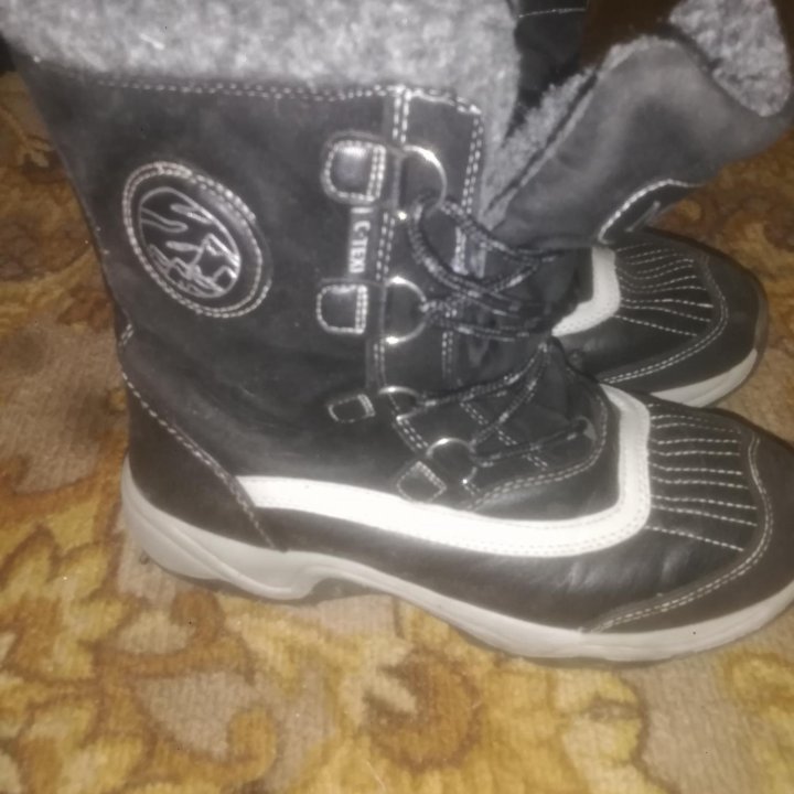 Зимние сапоги