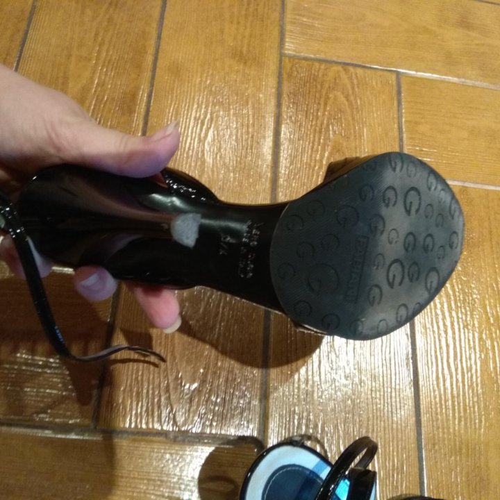 Босоножки Фабиани